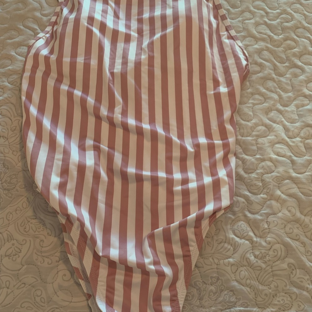 Andie Paloma one piece - size L